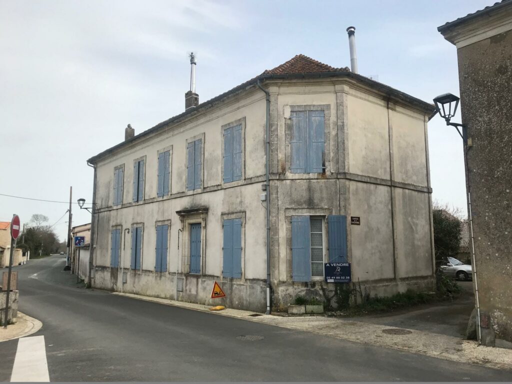 Drouineau 1927 - Société d'avocats - Biens immobiliers